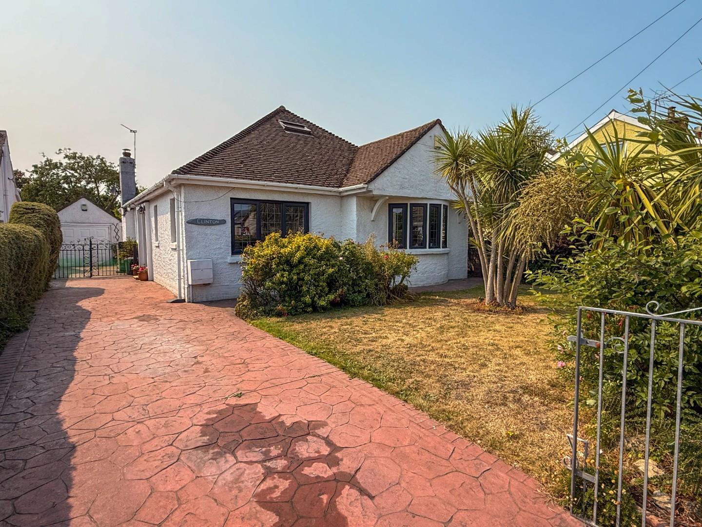 Clinton, Eagleswell Road, Boverton, Llantwit Major, Vale of Glamorgan, CF61 1UF